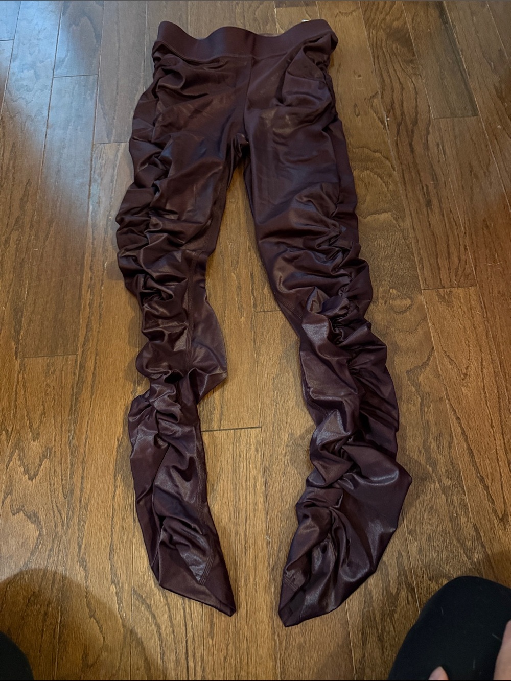 Ruched Leggings in Deep Burgundy